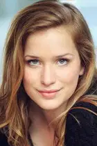 Elizabeth Lail