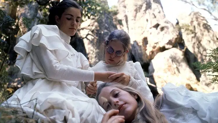 Piknik pod Wiszącą Skałą Cały Film (1975) - Vider • Filmy-Vider.pl