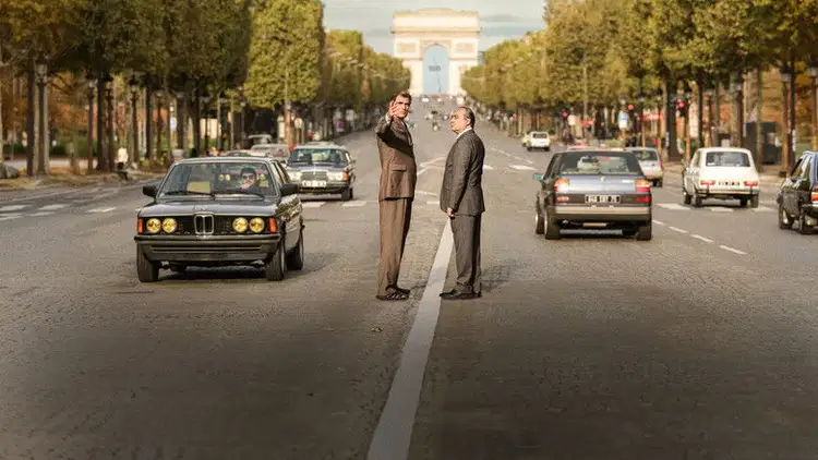 Nieznajomy pod Wielkim Łukiem Cały Film (2025) - Vider • Filmy-Vider.pl